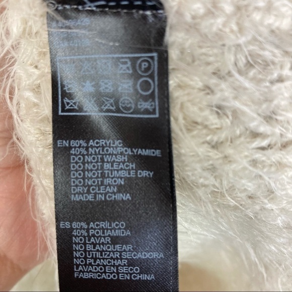 Forever 21 Black/Cream Soft Eyelash Knit Sweater - Picture 10 of 10